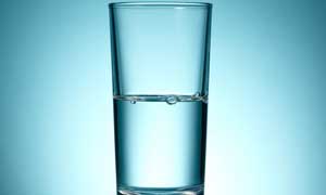 Counselling in London, psychotherapy in London - pessimism, optimism, pessimist, optimist - glass half full or half empty